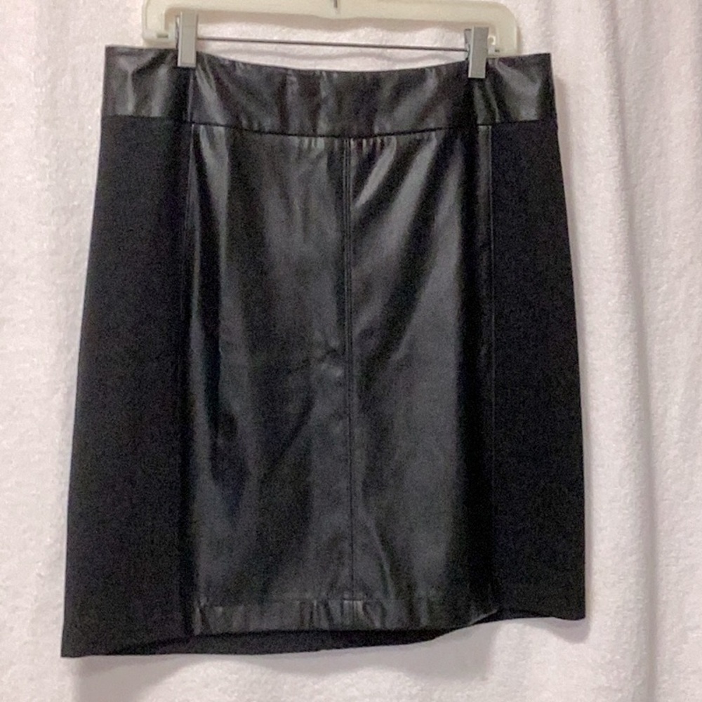 CAbi Faux Leather Black Skirt Size 14